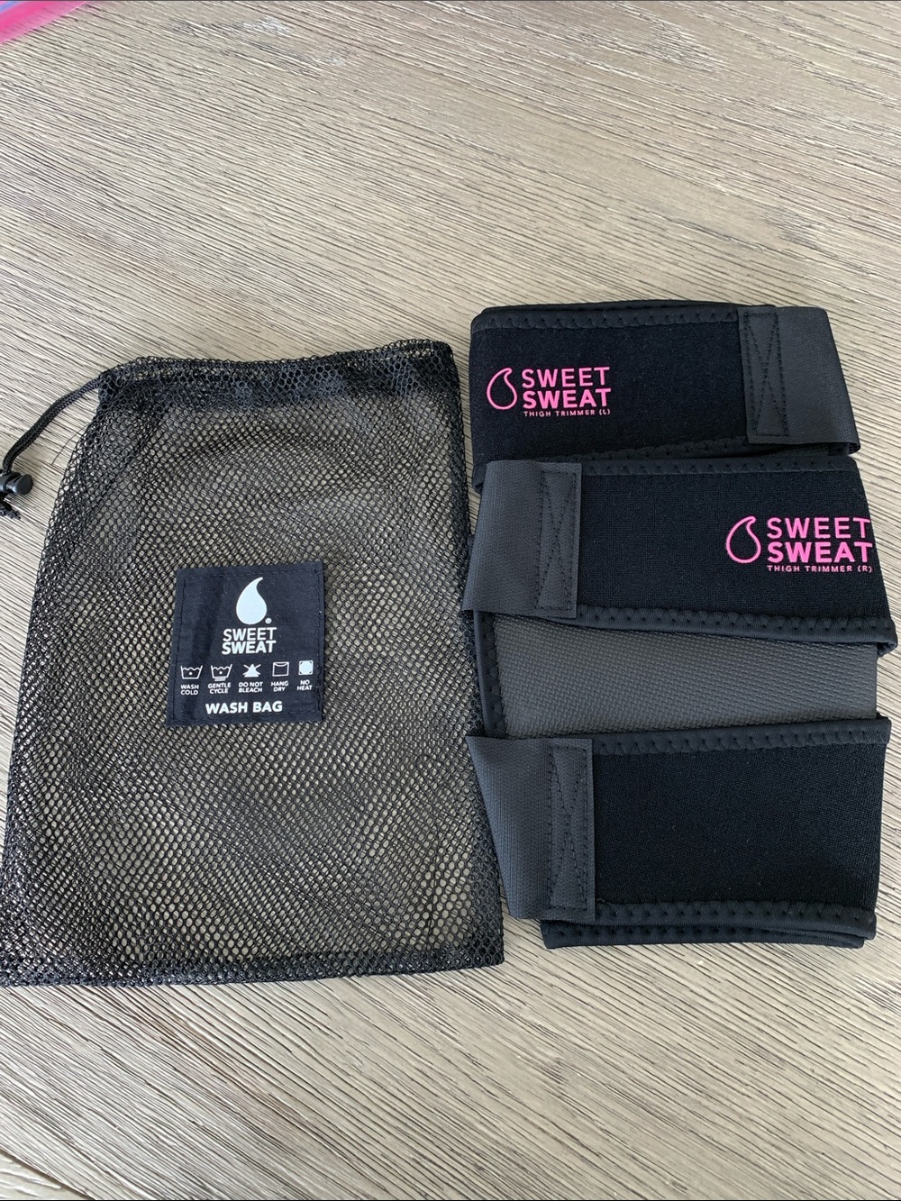 Sweet Sweat Black Thigh Trimmer Wraps with Wash Bag